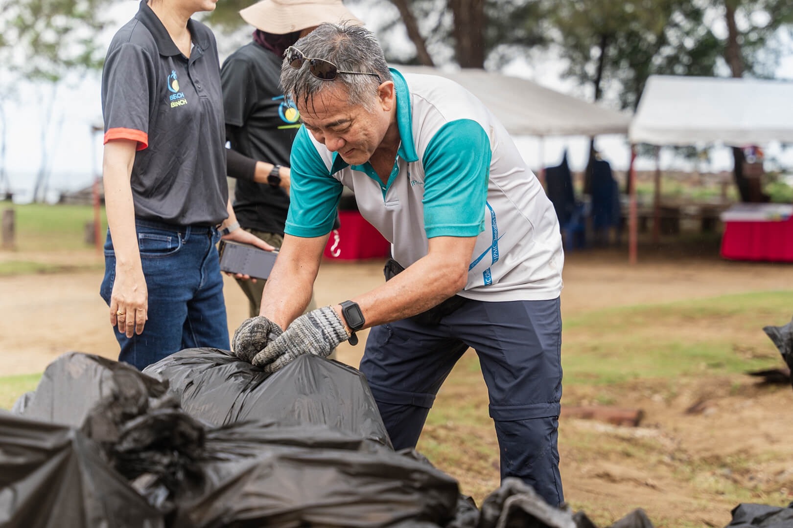 Gleneagles JPMC Embarks on First Ever Beach Clean-Up Initiative, Strengthening Commitment to Sustainability
